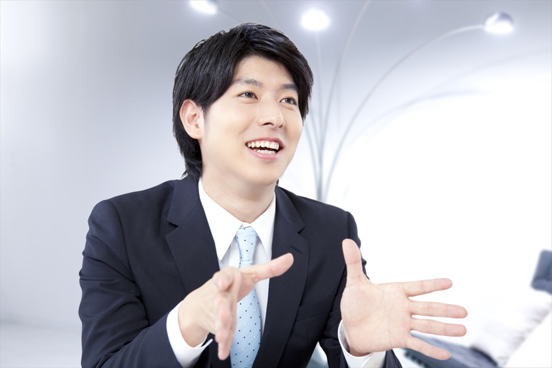 物事がスムーズに進むようにサポート